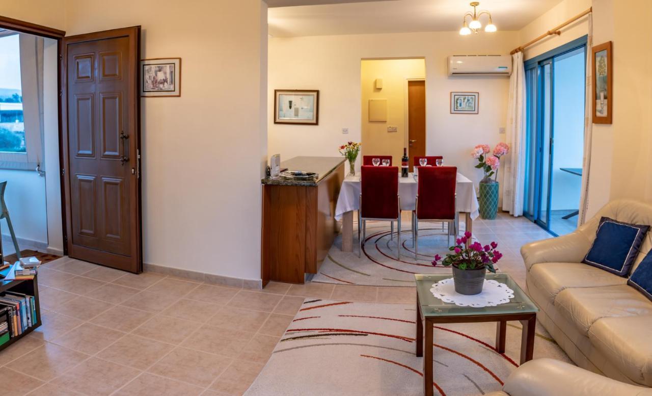 Penthouse Direkt Am * Polis