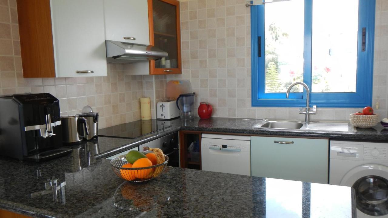 Penthouse Direkt Am Appartement Polis